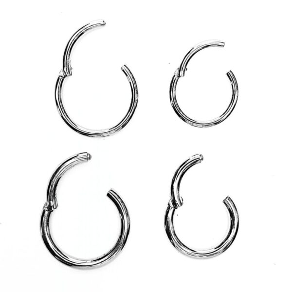 HINGED RING